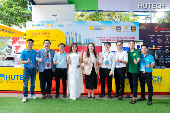 Trung tâm Dạy học số HUTECH: Tiên phong đổi mới công nghệ giáo dục tại triển lãm GRECO 2025 79
