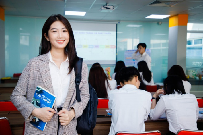 Giới thiệu - Chức năng, nhiệm vụ của Viện Đại học Mở HUTECH 111