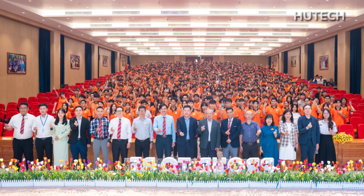 LỊCH SINH HOẠT ĐẦU KHÓA TRỰC TUYẾN CHƯƠNG TRÌNH ĐÀO TẠO TỪ XA – HUTECH 82