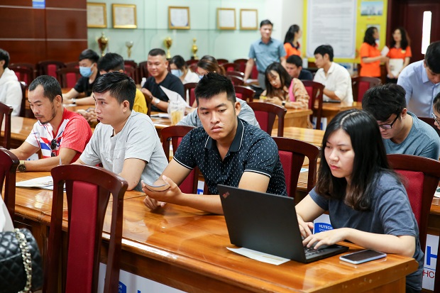 Đón chờ Chương trình giao lưu với Chủ đề “Phương pháp học Tiếng Anh hiệu quả” dành cho học viên hệ Đào tạo Từ xa HUTECH 27