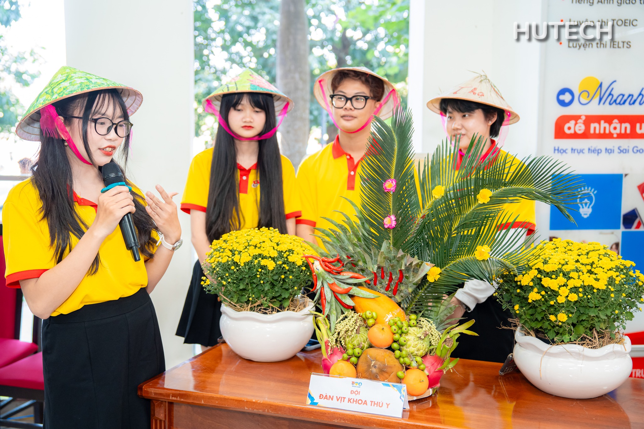 RỰC RỠ SẮC XUÂN, TRỌN VẸN NGHĨA TÌNH 37