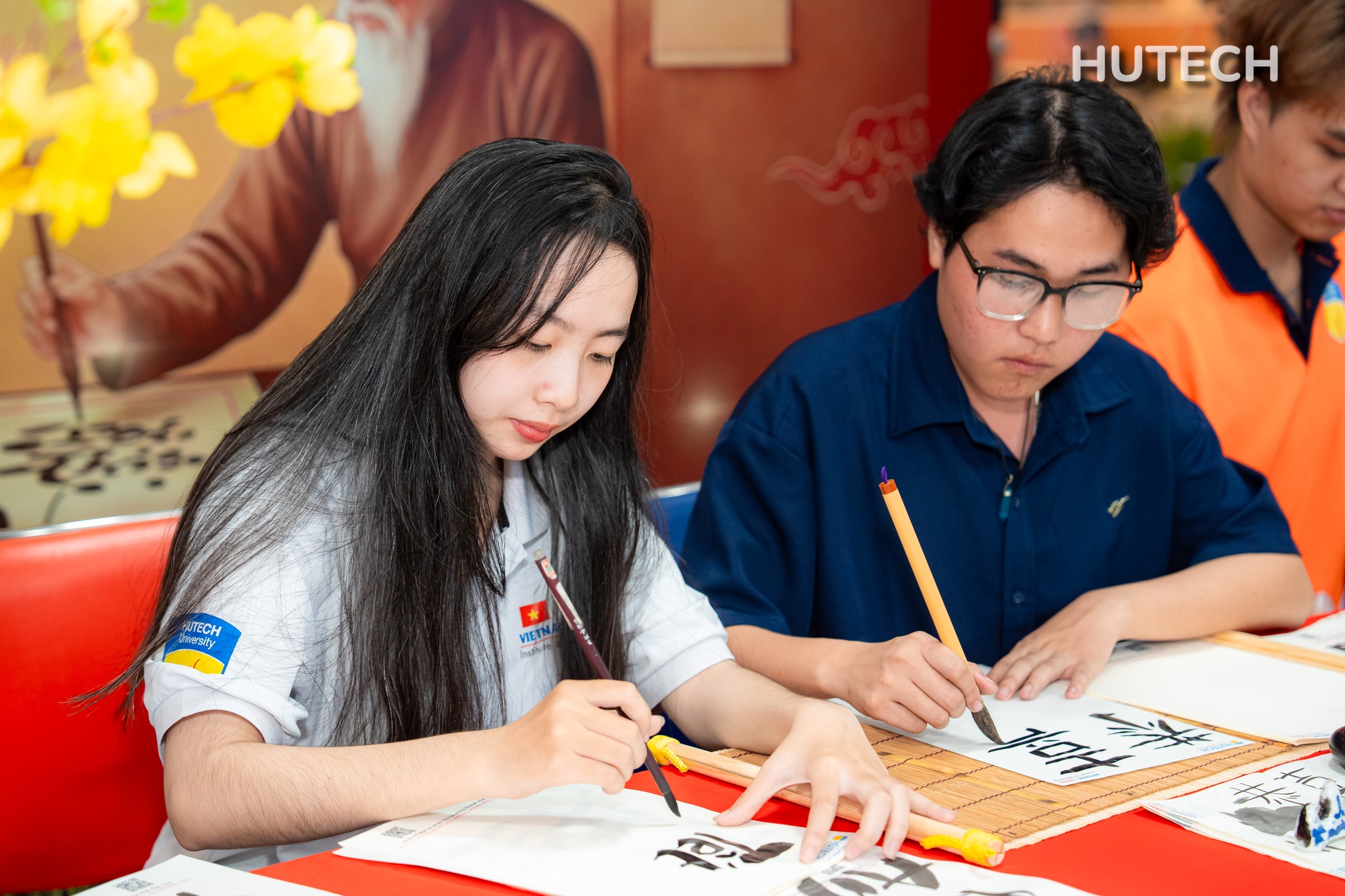 RỰC RỠ SẮC XUÂN, TRỌN VẸN NGHĨA TÌNH 41