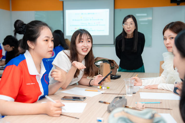 Internationalization Highlights at HUTECH from March to May 2026: Connecting Cultures, Academia, and the Global Community 37