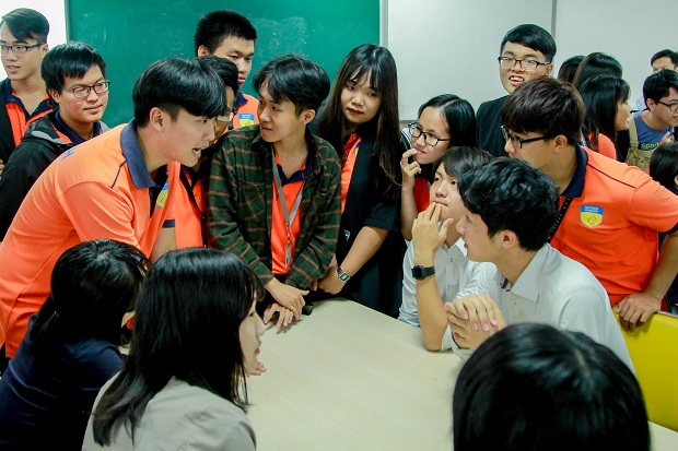VJIT students strongly impress the delegation from Mitani Sangyo company(Japan) 65