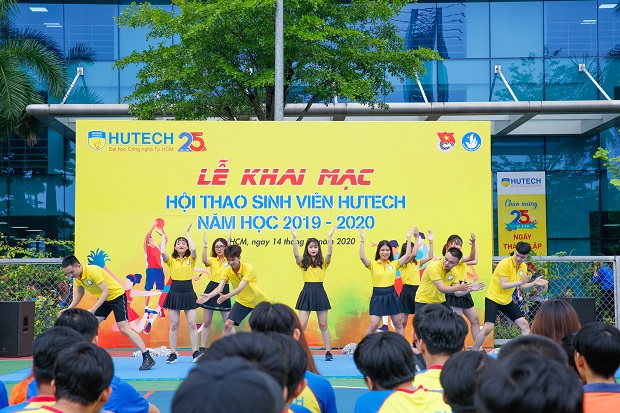 18 athlete teams joined the opening ceremony of HUTECH GAMES 2020 204
