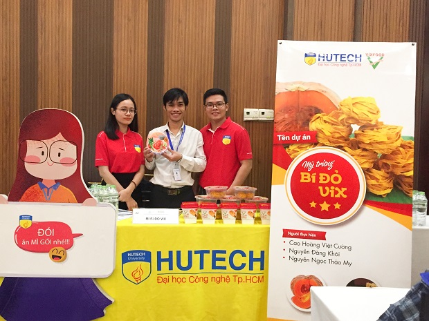 Start-up projects of HUTECH students making big impressions at STUDENT DAY 32
