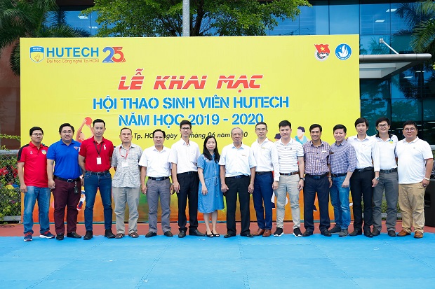18 athlete teams joined the opening ceremony of HUTECH GAMES 2020 29
