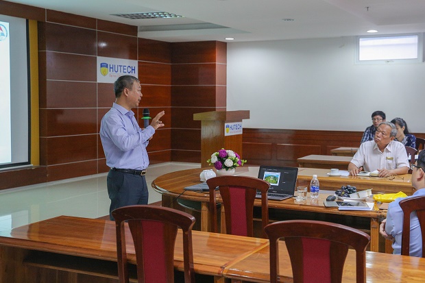 Quality Assurance presentation by Ho Chi Minh City Vietnam National University specialist at HUTECH 30