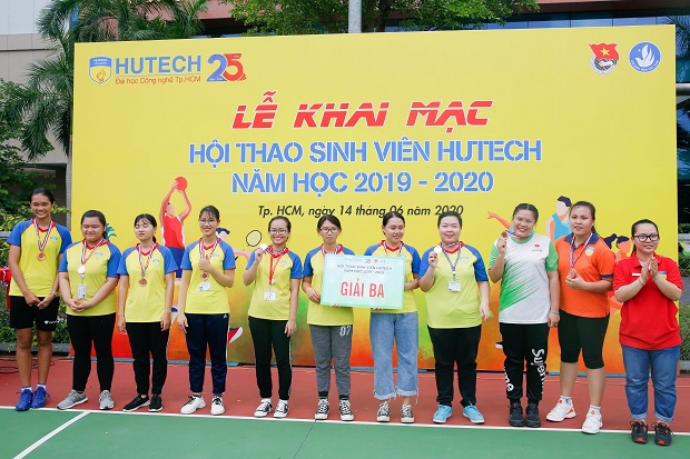 18 athlete teams joined the opening ceremony of HUTECH GAMES 2020 261