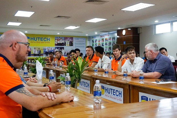 Students of Dania University (Denmark) enjoyed lively exchange session with HUTECH students 49