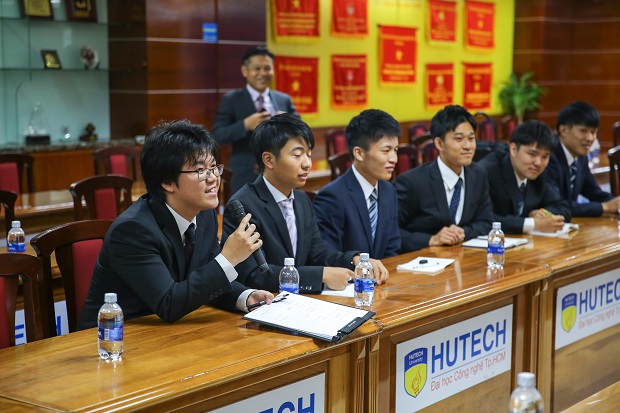 Students of Fukui University of Technology (Japan) visit and exchange at HUTECH 36