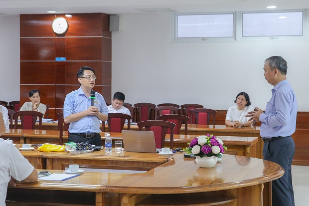 Quality Assurance presentation by Ho Chi Minh City Vietnam National University specialist at HUTECH 41