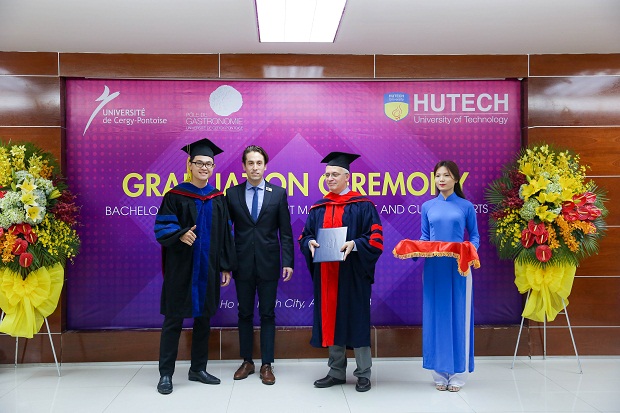 Cergy - Pontoise University and HUTECH organized Graduation Ceremony at HUTECH 41