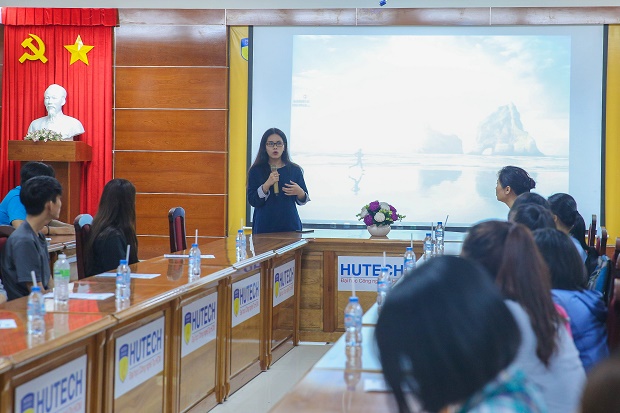 HUTECH organizes conference to introduce exchange semester program in OUM 33