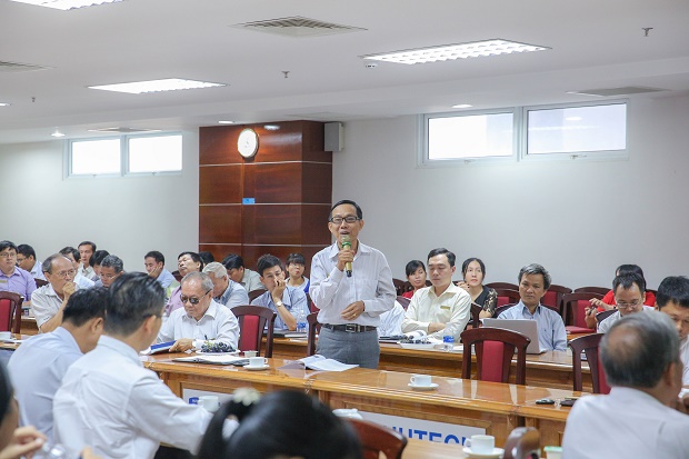 Quality Assurance presentation by Ho Chi Minh City Vietnam National University specialist at HUTECH 52