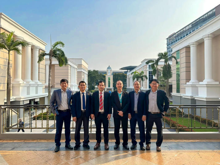 HUTECH advances academic collaboration through national and international research conferences 47