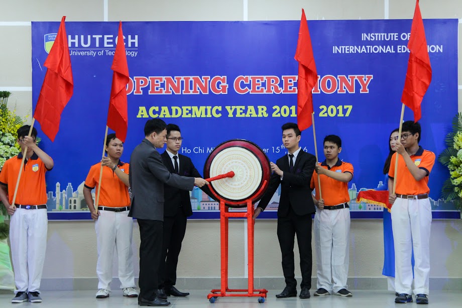 HUTECH Institute of International Education Opening Ceremony for the Academic Year 2016 - 2017 288