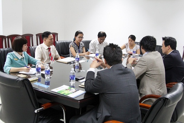 Government delegates from Kobe (Japan) is looking for high-qualified HR at HUTECH 12