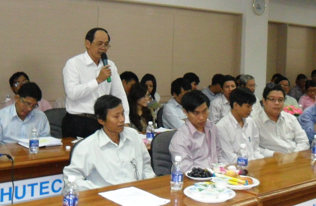 Khoa Cao đẳng Thực hành họp mặt giảng viên chuẩn bị cho năm học mới 2012 – 2013 10