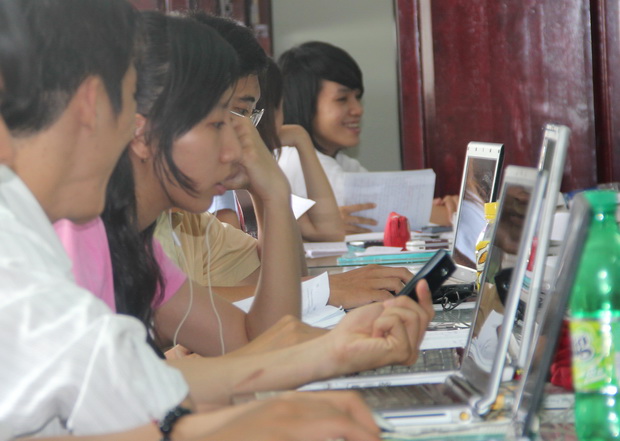 Kết thúc đăng ký môn học và đăng ký học lại HK1 (2012-2013) dành cho SV các lớp tối 26