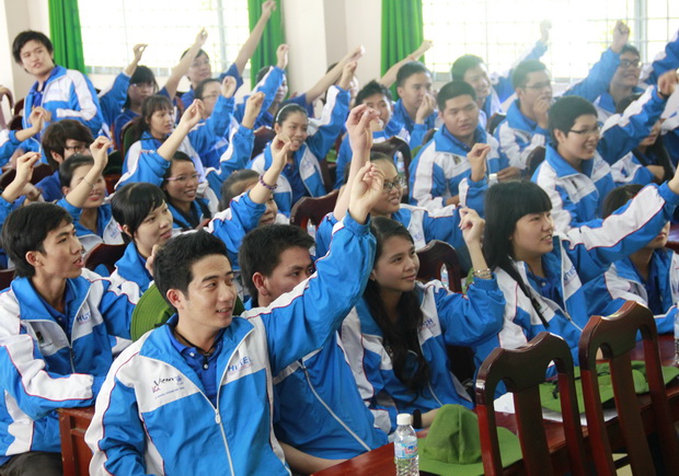 Chiến sĩ Hè xanh HUTECH nô nức về các mặt trận 4