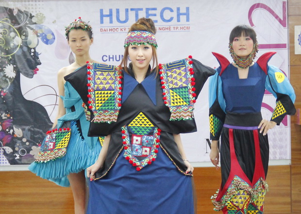 Trực tiếp Đêm Chung kết và Lễ trao giải HUTECH Designer 2012 ngay tại website HUTECH 5