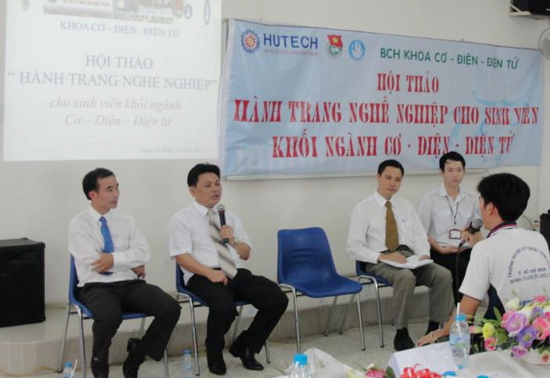  "Hành trang nghề nghiệp" cho sinh viên HUTECH 11