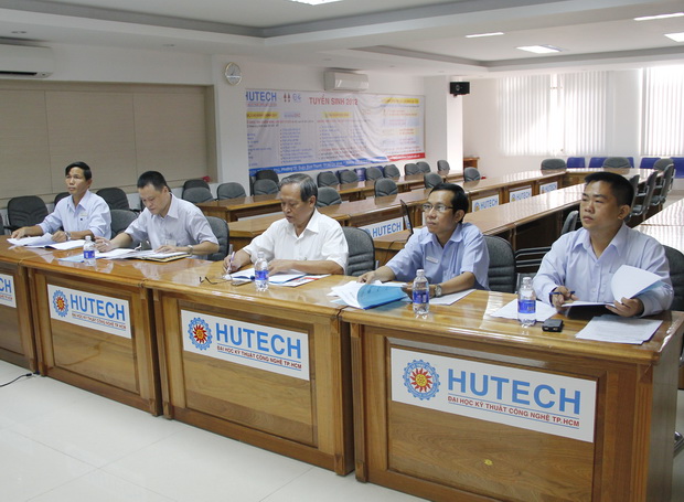 HUTECH tổ chức kỳ thi thi chuyển ngạch giảng viên năm 2012 10