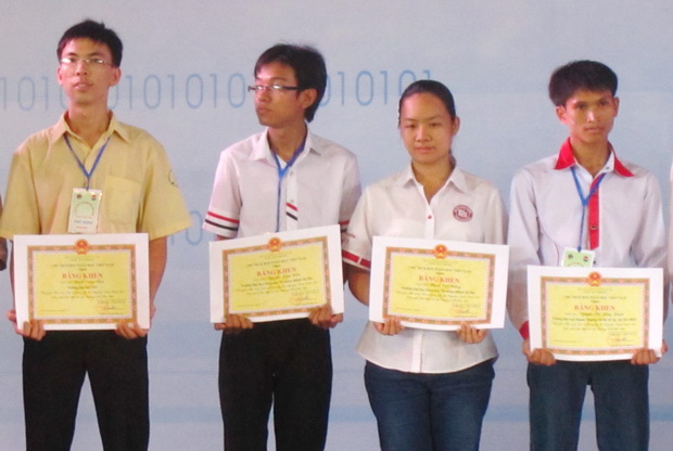 Sinh viên HUTECH đoạt hai giải thưởng tại kỳ thi Olympic Toán sinh viên toàn quốc lần thứ 20  6