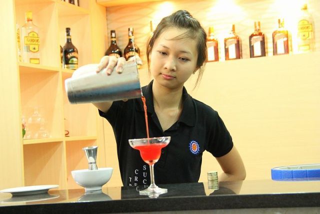 Chính thức phát động cuộc thi HUTECH BARTENDER 2012 8