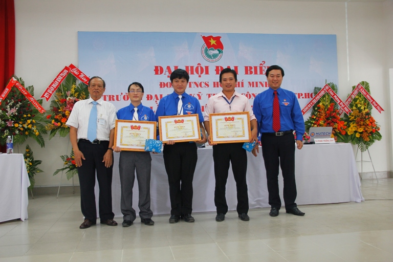 Đại hội Đại biểu Đoàn TNCS Hồ Chí Minh HUTECH lần thứ VI, nhiệm kỳ 2012-2014 thành công tốt đẹp 18