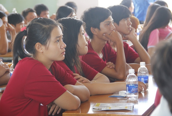 5.600 chỉ tiêu vào trường HUTECH 5