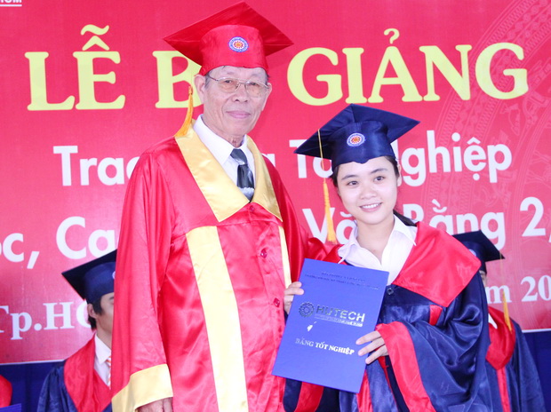 HUTECH tổ chức Lễ trao bằng tốt nghiệp cho gần 1.000 tân kỹ sư, cử nhân và 16 tân thạc sĩ 5