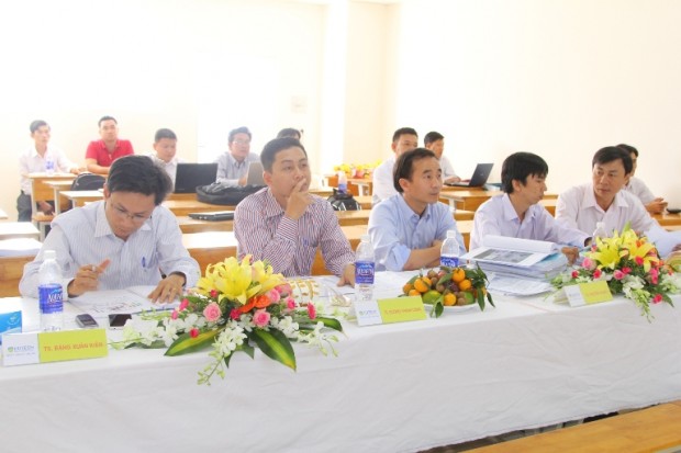 HUTECH tổ chức lễ bảo vệ luận văn Thạc sĩ chuyên ngành Kỹ thuật điện cho 40 học viên 13