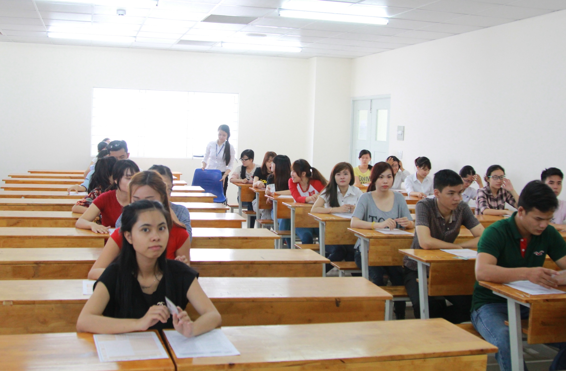 Kỳ thi TOEIC đầu tiên do IIG tổ chức tại HUTECH thành công tốt đẹp 21