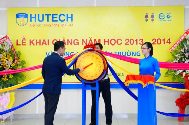 Bài dự thi Tôi yêu HUTECH - HUTECH và những kỉ niệm khó quên 13