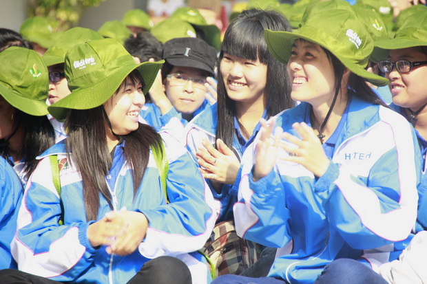Dấu ấn kỷ niệm Mùa hè xanh 2012 của sinh viên HUTECH 7