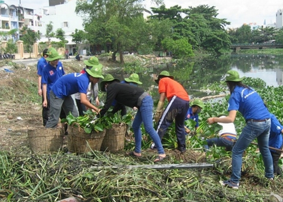 Dấu ấn kỷ niệm Mùa hè xanh 2012 của sinh viên HUTECH 78