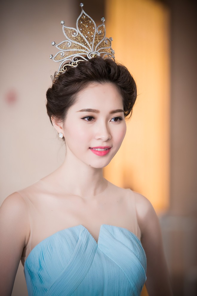 Cùng đếm ngược thời gian và thỏa sức bùng nổ tại Gala Chung kết Miss HUTECH 2015 46