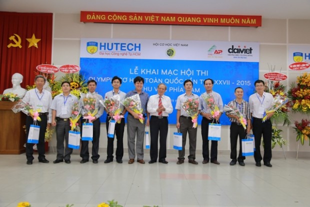 HUTECH hosted the 27th National Mechanics Olympic 2015. 6