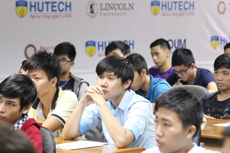 Sinh viên CNTT hào hứng với các kỹ năng nghề kiểm thử phần mềm 19