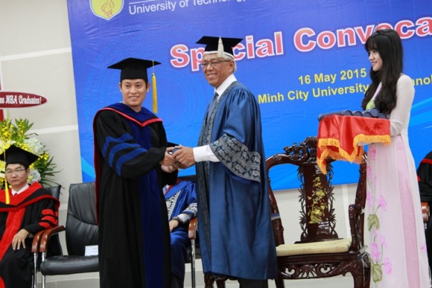 Học viên MBA Quốc tế của HUTECH và Đại học Mở Malaysia OUM nhận bằng Tốt nghiệp  50
