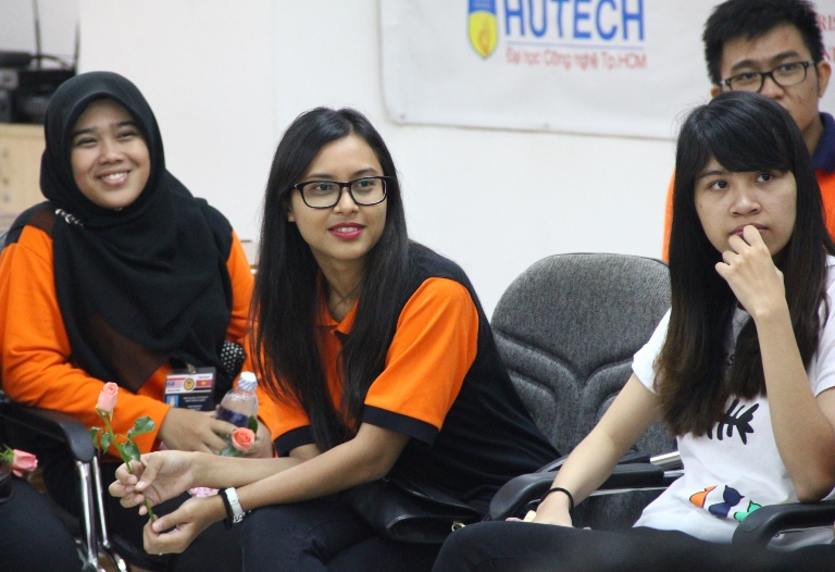 HUTECH tiếp đón đoàn Sinh viên ĐH Công nghệ Mara (UiTM - Malaysia) 23