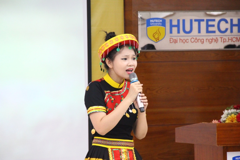 HUTECH tiếp đón đoàn Sinh viên ĐH Công nghệ Mara (UiTM - Malaysia) 29