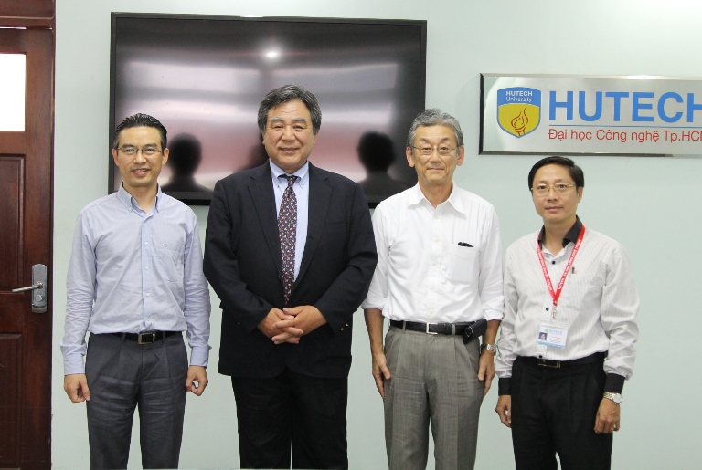 Mr. Gennichoro Shimura – Chairman of JCA visited and worked with HUTECH. 4