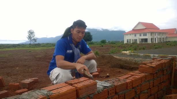 Đỗ Hoàng Huy – chàng SV HUTECH tự hào đi xây ước mơ tại nước bạn Lào 34