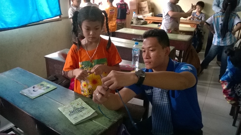Đỗ Hoàng Huy – chàng SV HUTECH tự hào đi xây ước mơ tại nước bạn Lào 14