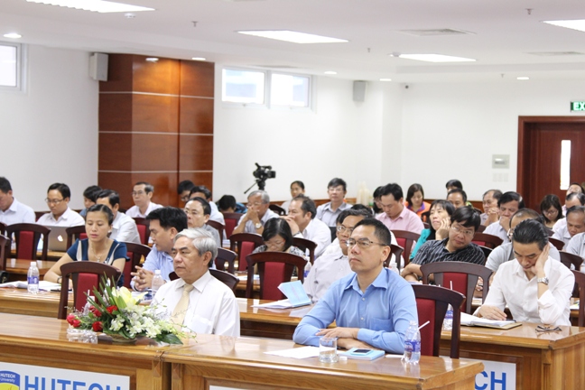 THE CONFERENCE ON HO CHI MINH AWARD AND STATE AWARD WAS HELD AT HO CHI MINH UNIVERSITY OF TECHNOLOGY 8