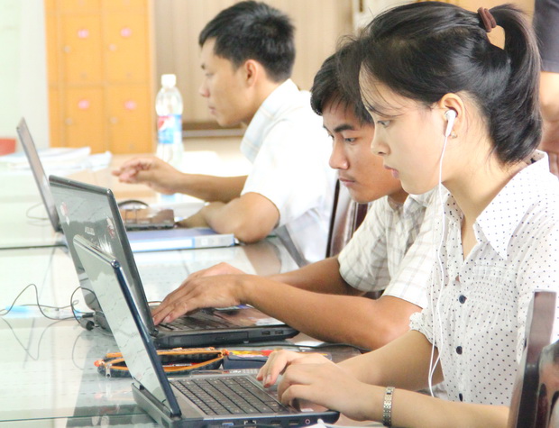 Thông báo đăng ký môn học Học kỳ II - Năm học 2012 - 2013 đối với các lớp ban ngày 36