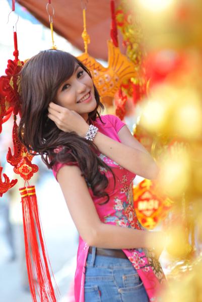 Thí sinh Miss HUTECH 2012 khoe sắc trong đêm Sơ khảo 38